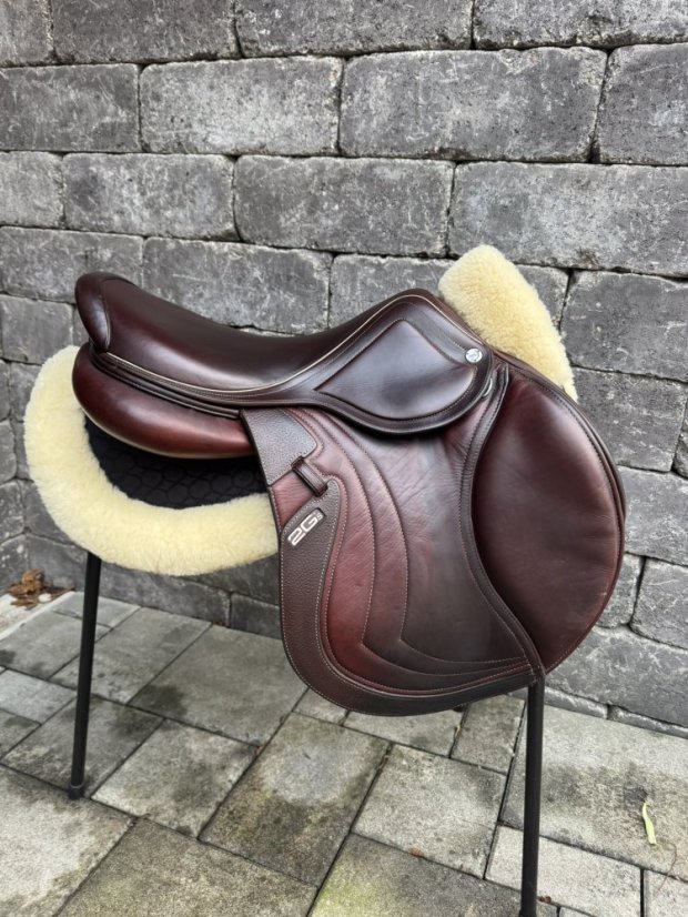 CWD 2gs skokové sedlo