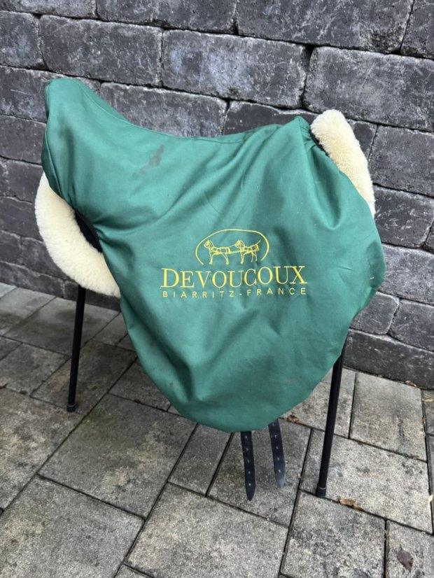 Drezúrne sedlo Devoucoux Mendia