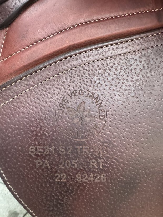 CWD 2gs skokové sedlo