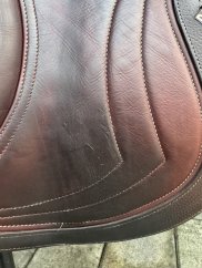 CWD 2gs skokové sedlo