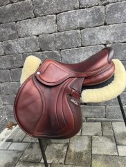 CWD 2gs skokové sedlo