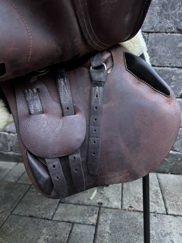 Skokové sedlo Antarés Connexion